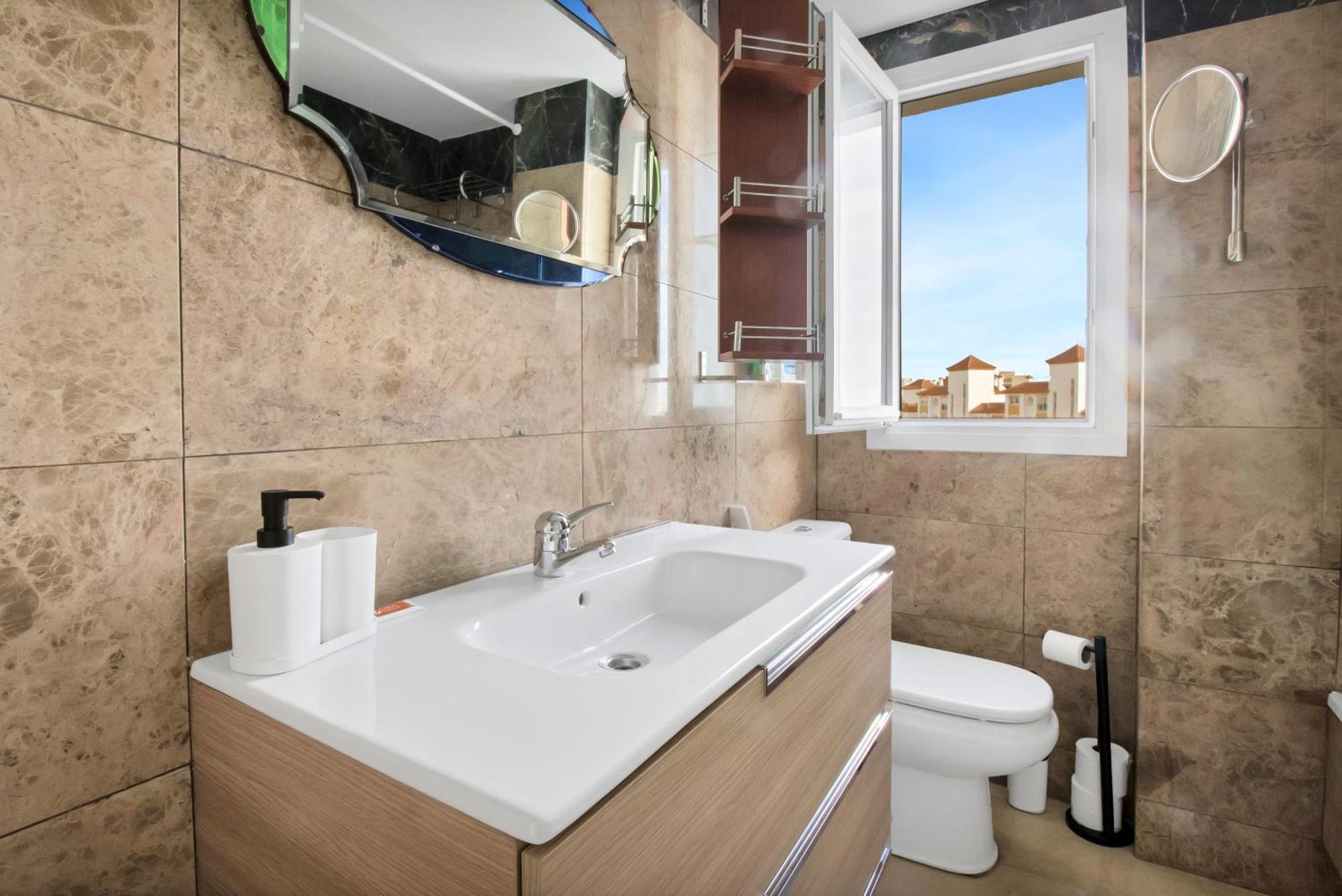 Estepona Puerto Blanco Appartement - Casa Valk Luaran gambar