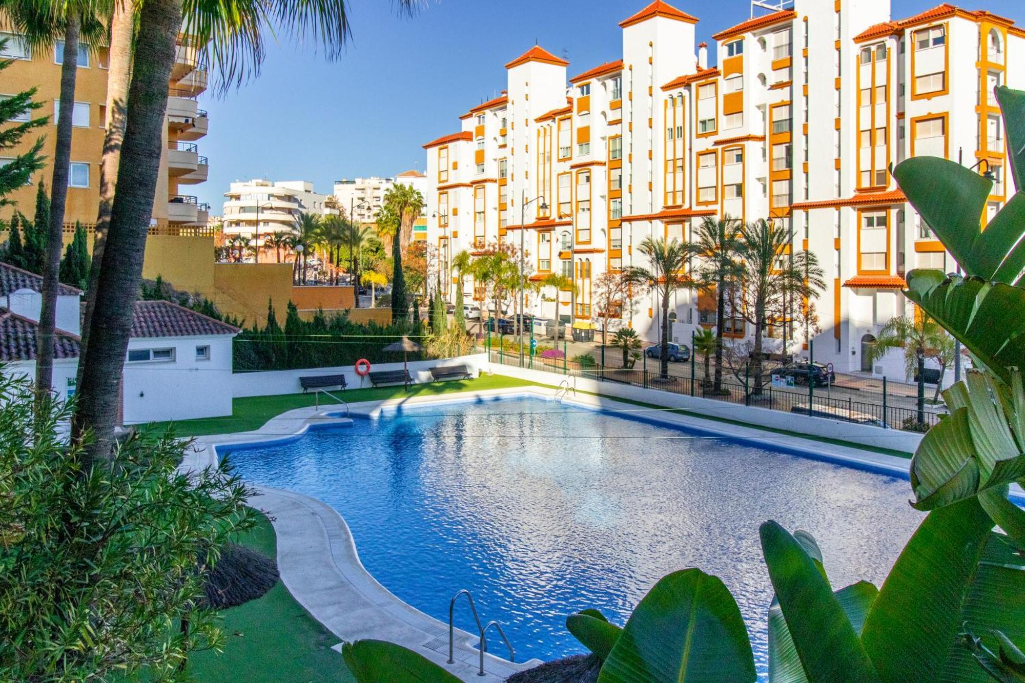 Estepona Puerto Blanco Appartement - Casa Valk Luaran gambar